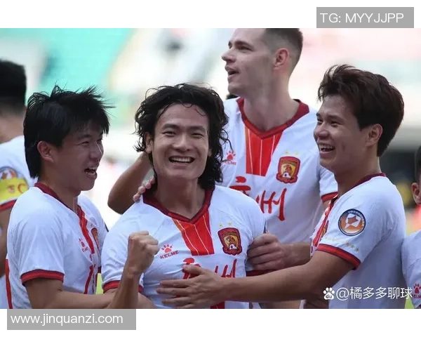 延边籍足球明星盘点及其在中国足球历史上的影响与贡献