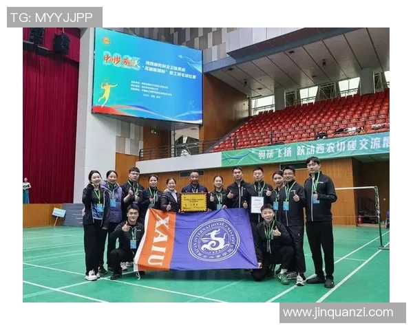 杭州羽毛球队精英赛表现评析展现比赛经验与团队实力