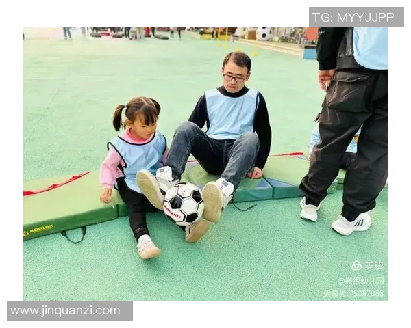 孩子众多的足球明星们如何平衡家庭与职业生涯的挑战与乐趣